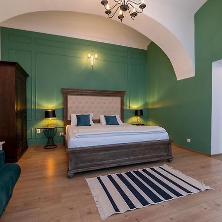 Apartment Green Сибиу Екстериор снимка