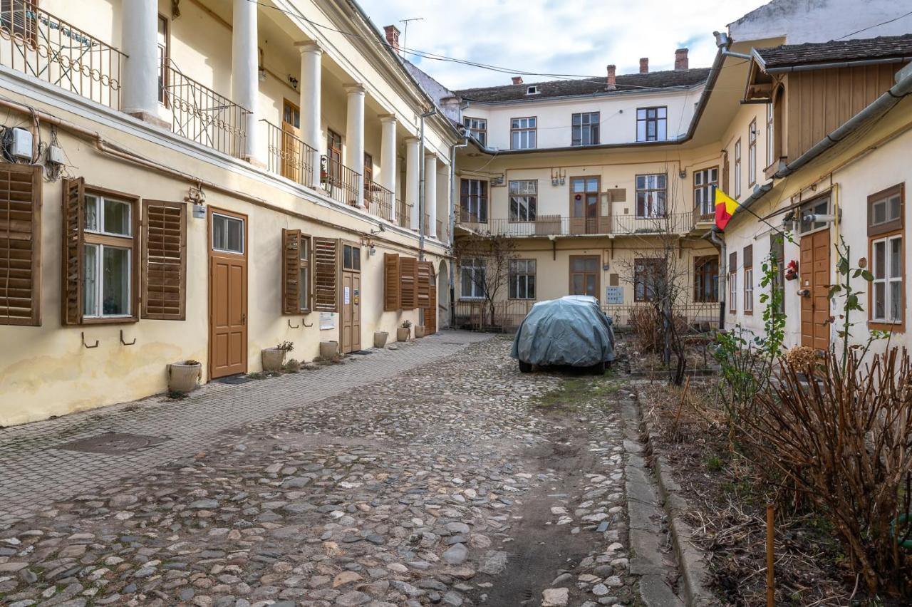 Apartment Green Сибиу Екстериор снимка